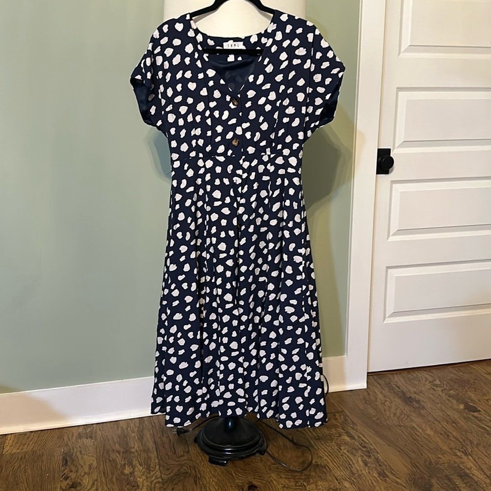 THML midi dress size large